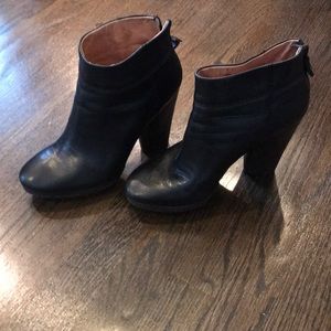 Black ankle boot